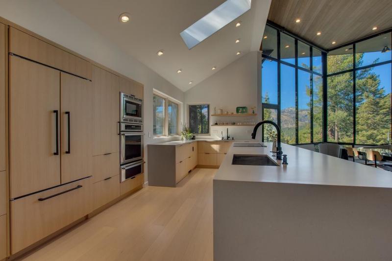 3116-valley-view-court-5.jpg #8