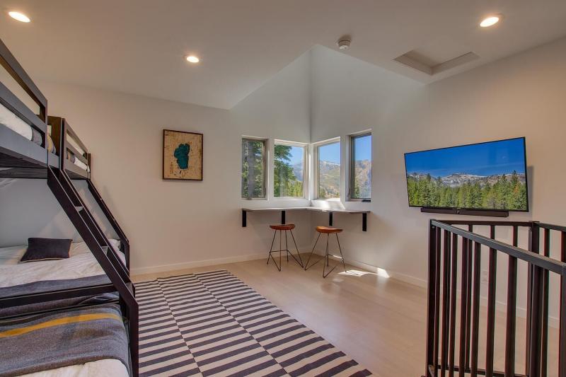 3116-valley-view-court-13.jpg #16
