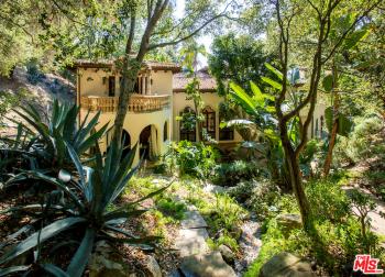 1016-moraga-drive-18.jpg #43