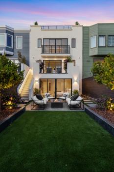 3back-yard.jpg #16