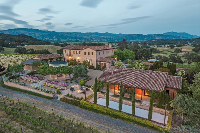 1421 Chiquita Road, Healdsburg Photo
